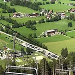 Family - Dachstein View Daire