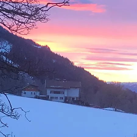 Family - Dachstein View * רמסאו אם דכשטיין